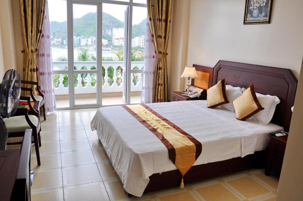 Hung Long Harbour Hotel Cat Ba Dong Khe Sau Rom bilde