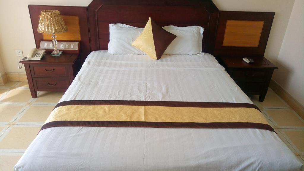 Hung Long Harbour Hotel Cat Ba Dong Khe Sau Eksteriør bilde