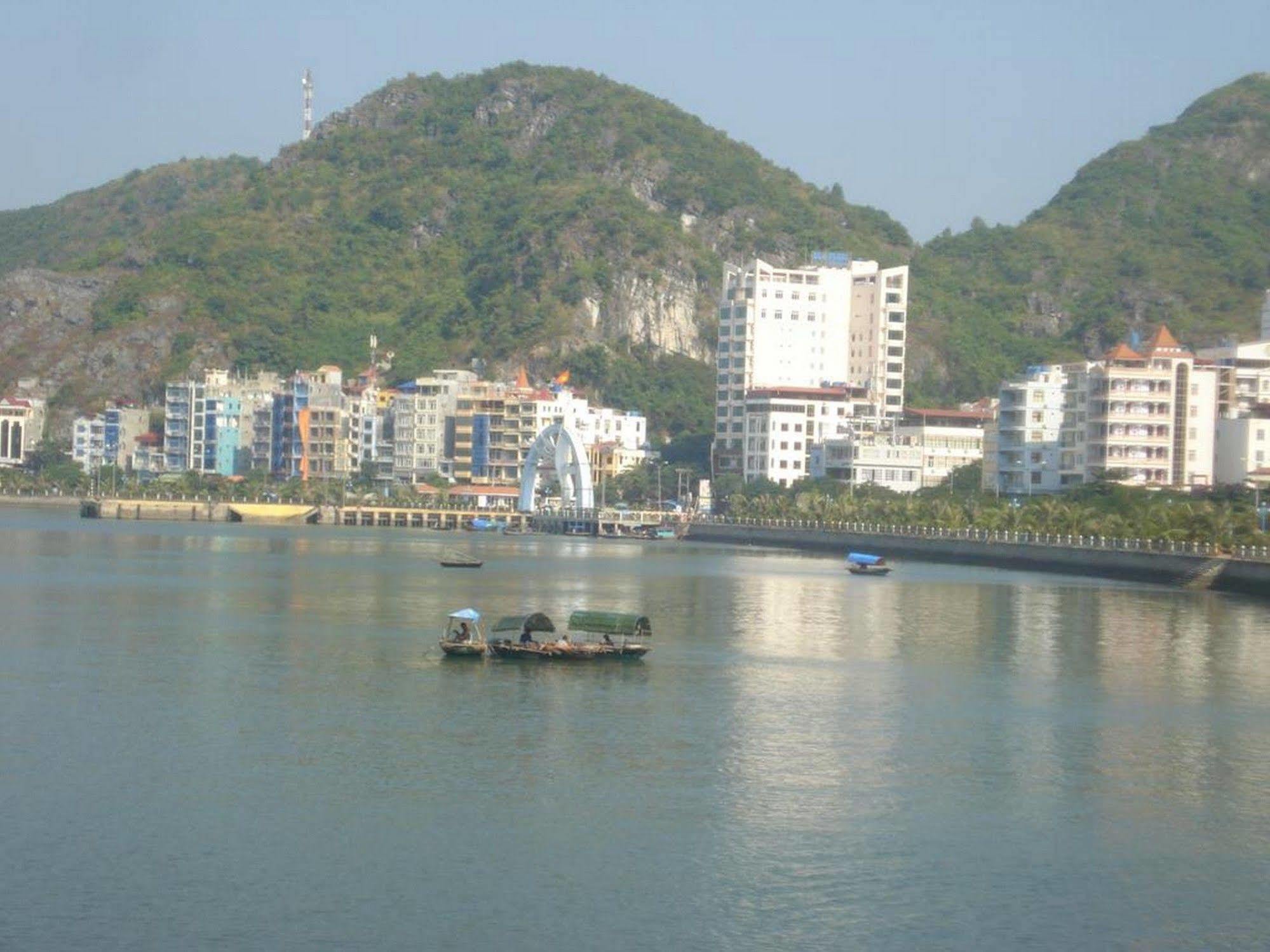 Hung Long Harbour Hotel Cat Ba Dong Khe Sau Eksteriør bilde